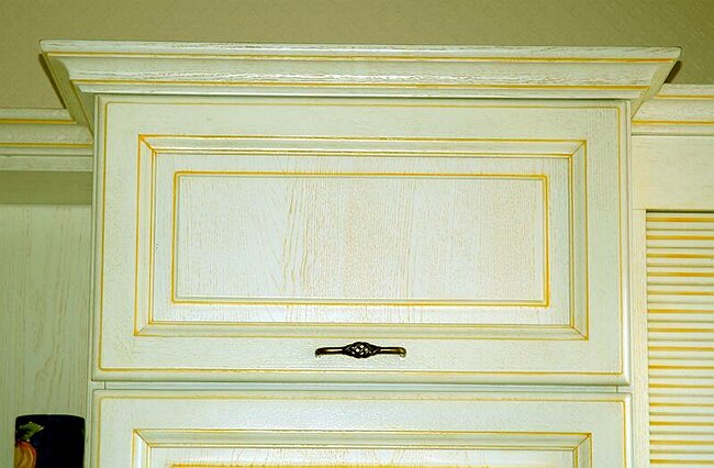 teinte blanche patine jaune (3).jpg